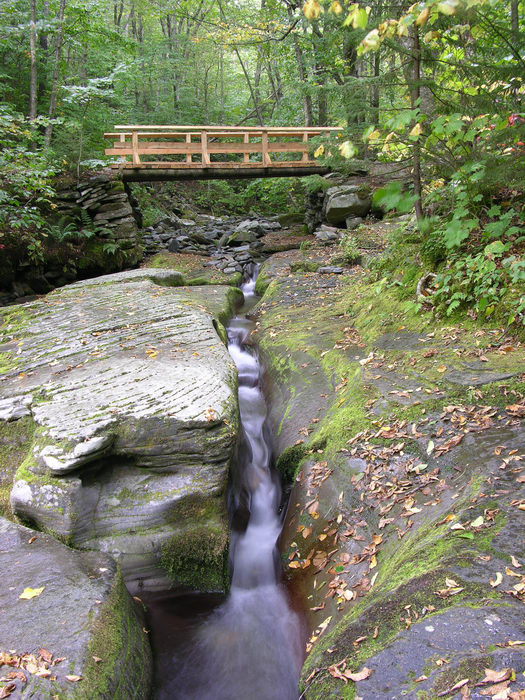 Waterfalls, Moving, Water, 050925-n8700, Trip to the Catskills (Day Three), Rocks, Rock, formations, Diamond, Notch, Falls, Trail, (LOC00104, NY)