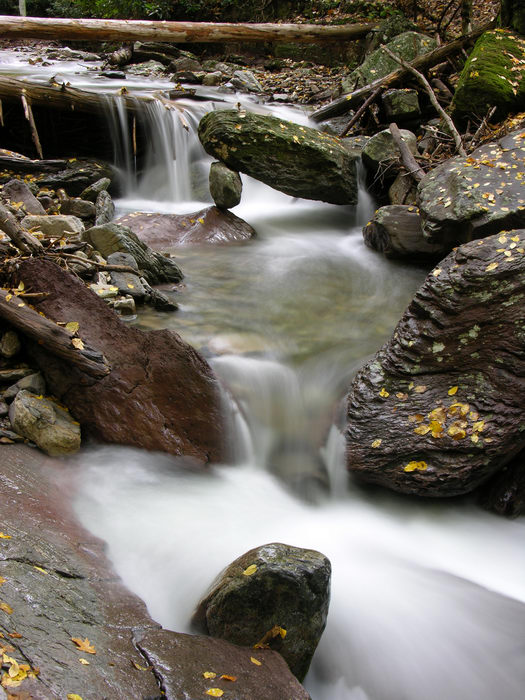 Delaware Water Gap Recreation Area, Waterfalls, Moving, 051023-n8700