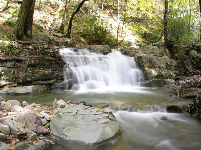 Delaware Water Gap Recreation Area, Waterfalls, Moving, 051023-n8700