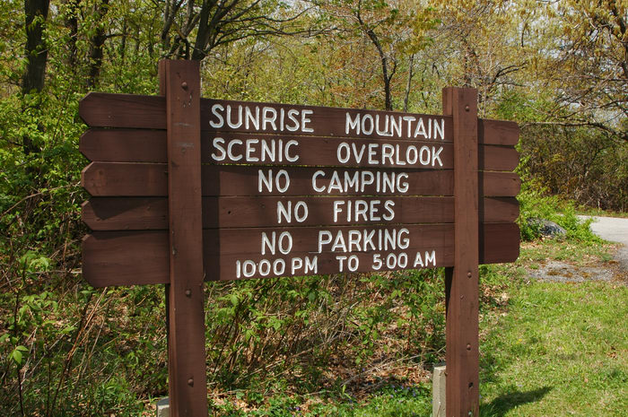 Welcome, or, General, Signs, Sunrise, Mountain, scenic, overlook, (, NJ), Camping, with, Christine,