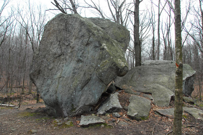 Tripod, Rock, Pyramid, Mountain, Natural, Historic, Area, (LOC00047, NJ, SP), Rocks, formations, Hiking
