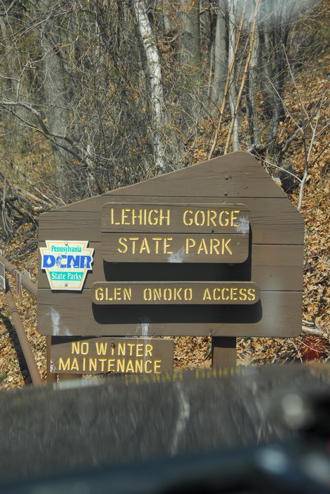 Welcome, or, General, Signs, Camping, in, Jim, Thorpe, PA, Glen, Onoko, Falls, Access, (LOC00130)