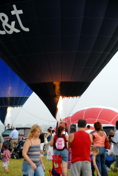 Quickcheck Balloon Festival, flame, hot air balloon, people