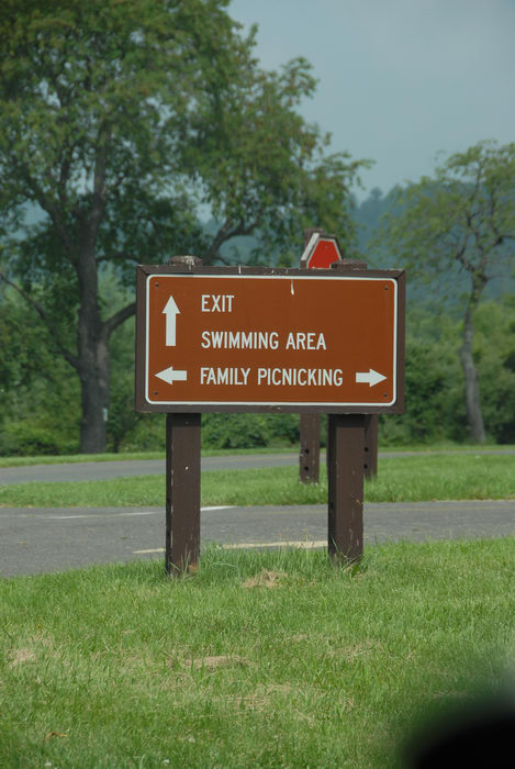 Run Recreation Area, sign