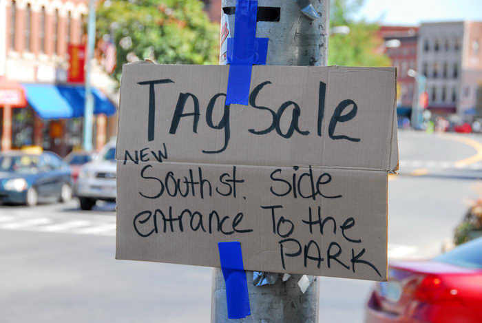 sign, tag sale