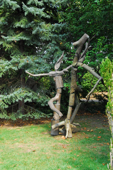 Sculptures, grass, trees