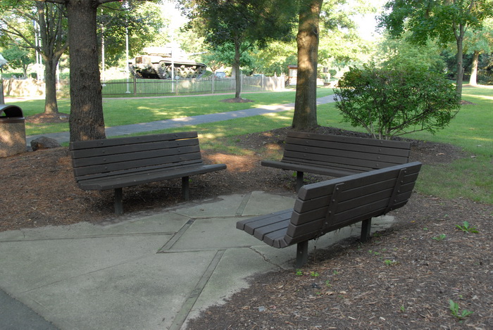 benches, sitting area, sgade