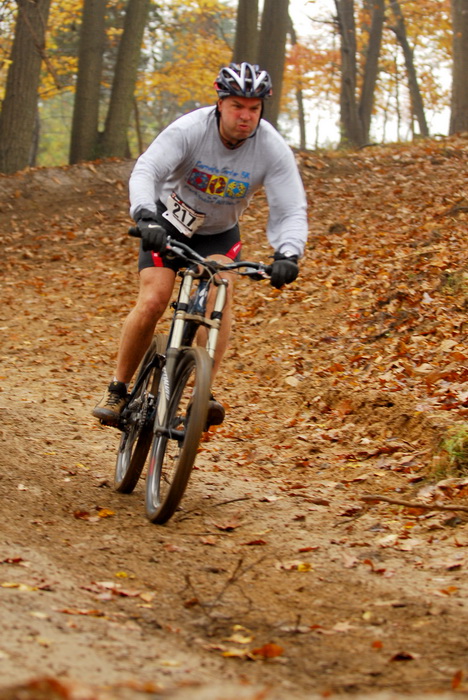 downhill mountain bike track, mountain bike, mountain bikers, mud, racer, racing, movement, action